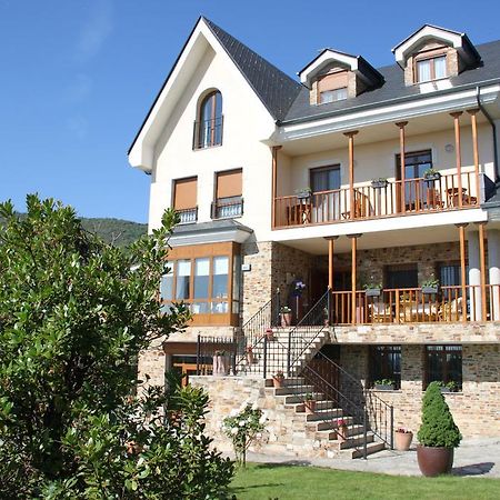 Villa Mencia Corullon Екстер'єр фото