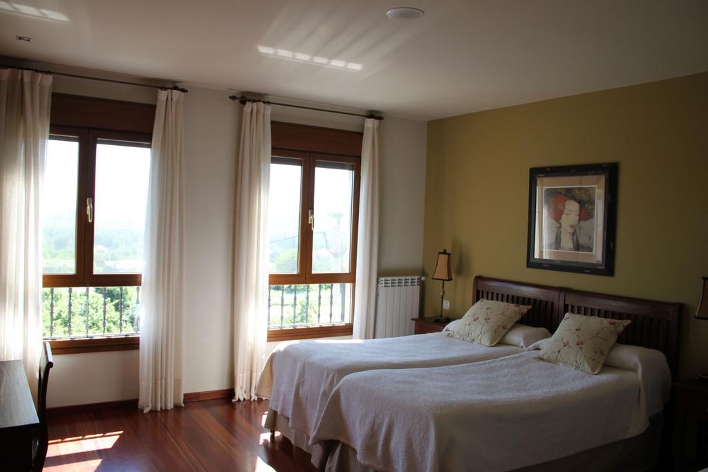 Villa Mencia Corullon Номер фото
