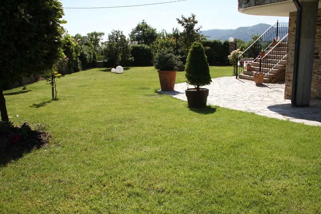 Villa Mencia Corullon Екстер'єр фото